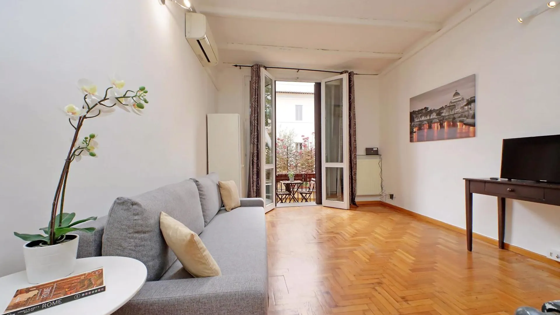 La Civetta A Navona Apartment Rome 0*,  Italy